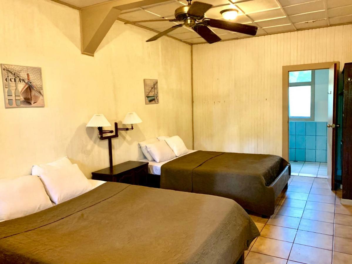 Lapalapa Beachfront Hotel Puerto Viejo de Talamanca Екстер'єр фото
