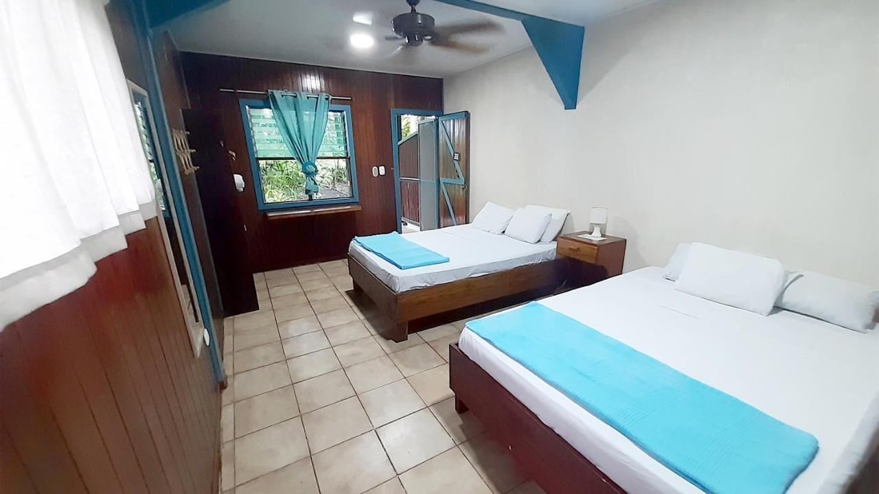 Lapalapa Beachfront Hotel Puerto Viejo de Talamanca Екстер'єр фото